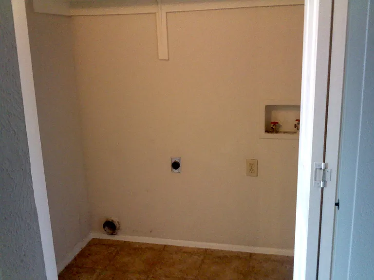 1813 Westminster St #201 — Photo 11