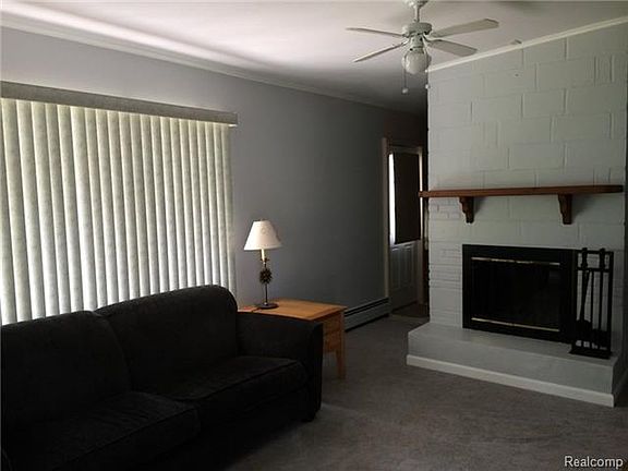 living rm/natural fireplace