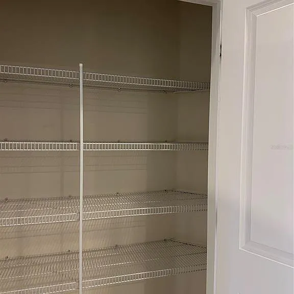 527 Piazza Point — Photo 12