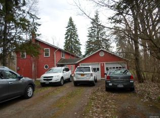 245 Marys Ln, Youngstown, NY 14174