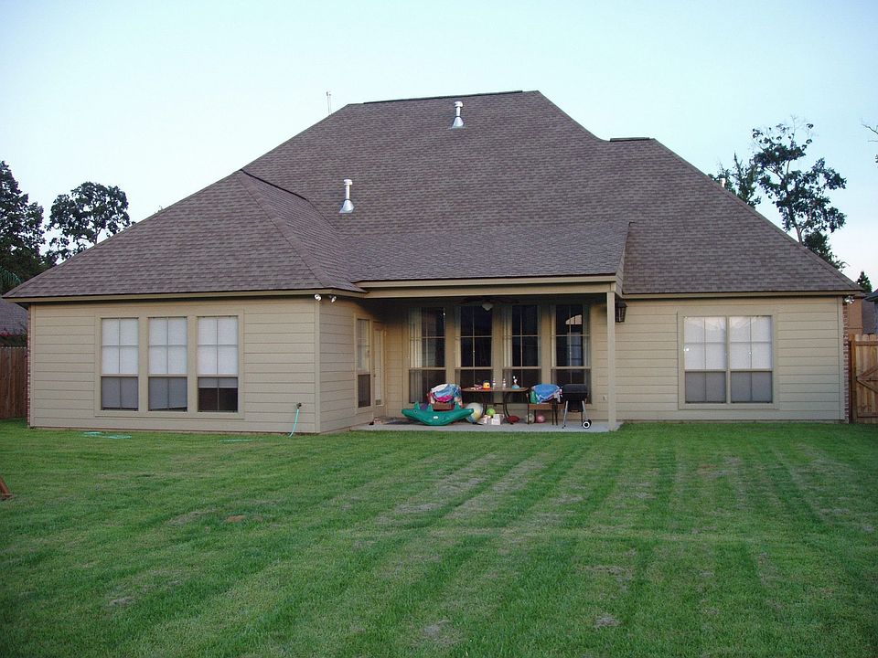 Back View & yard