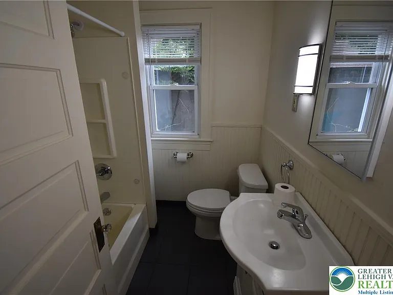 4 Bennett Ct — Photo 8