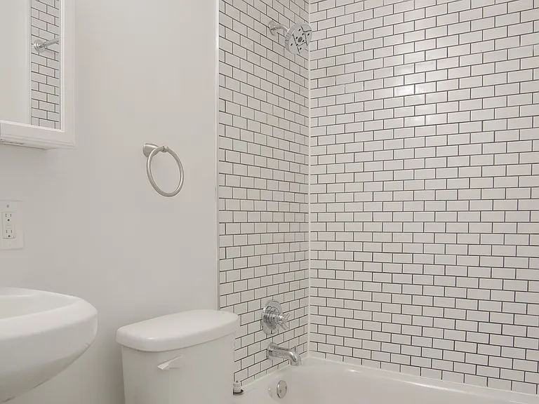 353 W Mount Airy Ave — Photo 42