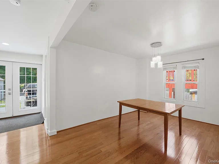 2647 E Main St #1 — Photo 7