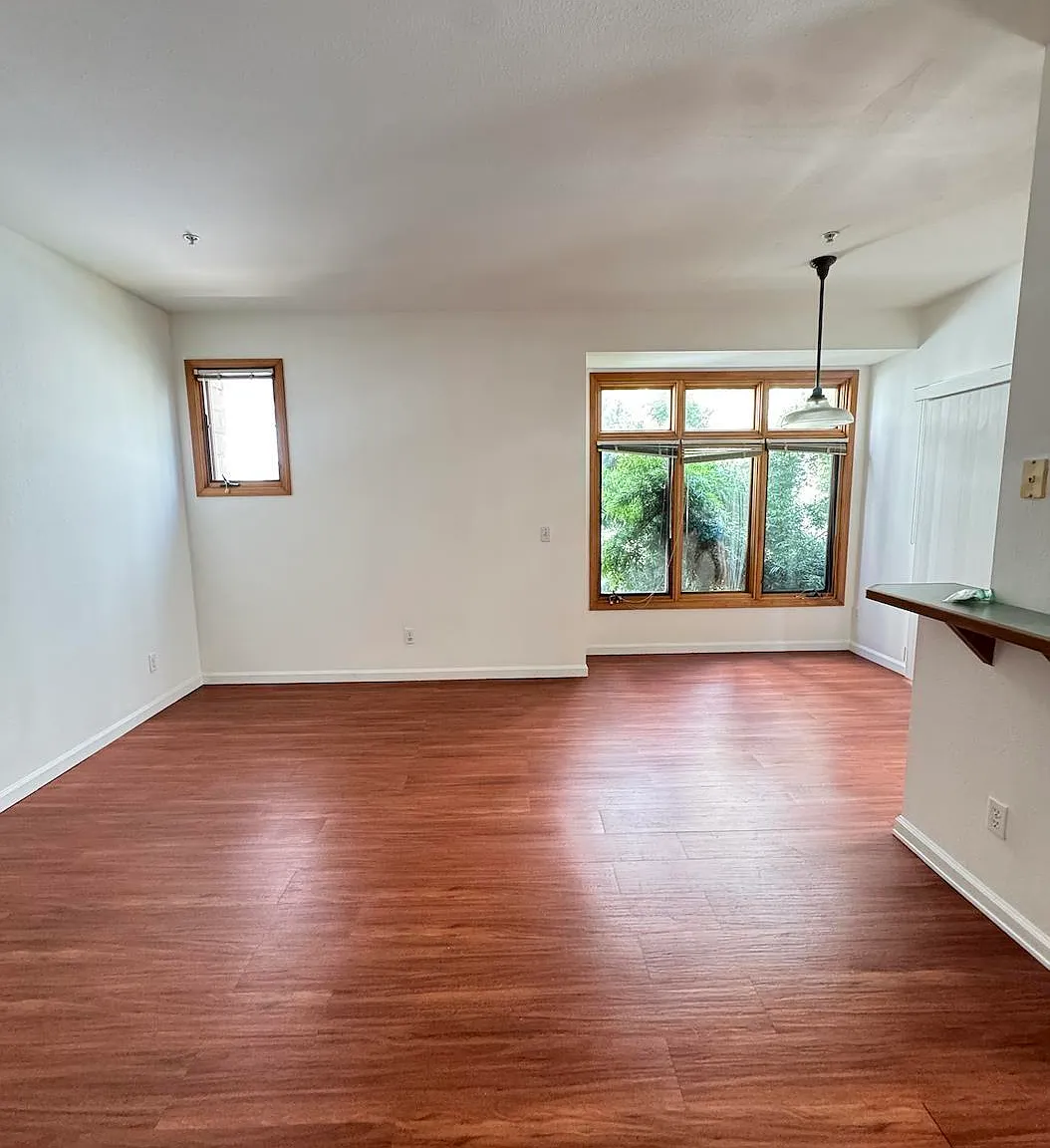 2 bed, 803 sqft, $3,450 — Photo 3