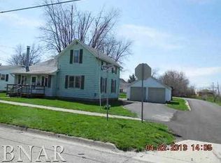 302 S Beech St, Forrest, IL 61741