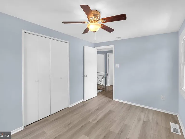 2807 Folsom Ln — Photo 25