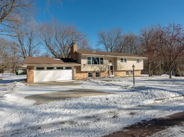 300 Viking Dr, Mankato, MN 56001