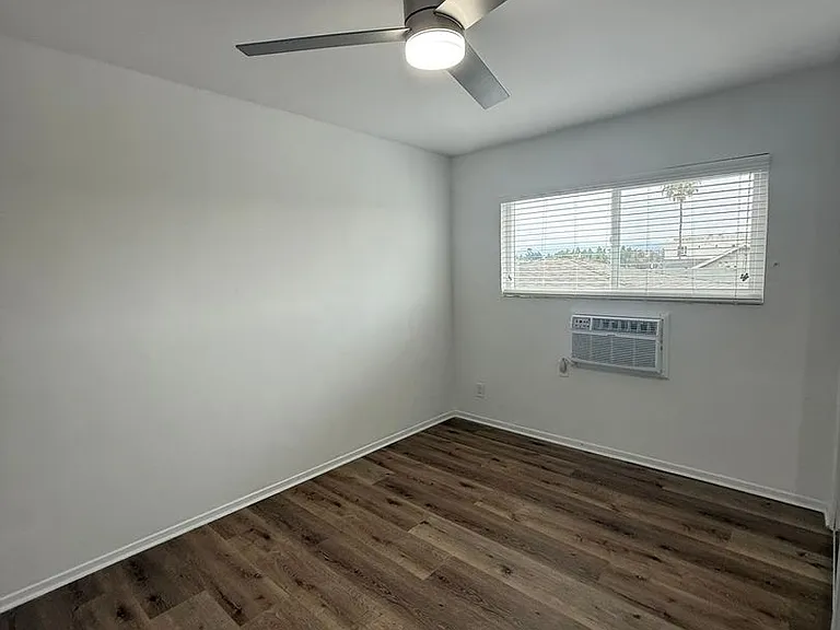 1179 Crenshaw Blvd — Photo 35