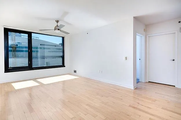 199 New Montgomery St Unit 1504 photo 1