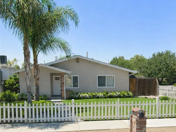 175 N Tahquitz Ave, Hemet, CA 92543