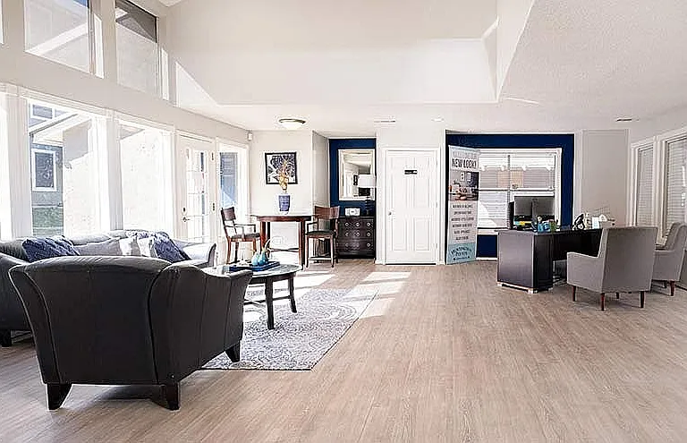 Leasing Office