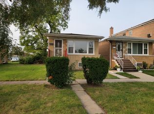 7418 W 63rd Pl, Summit, IL 60501