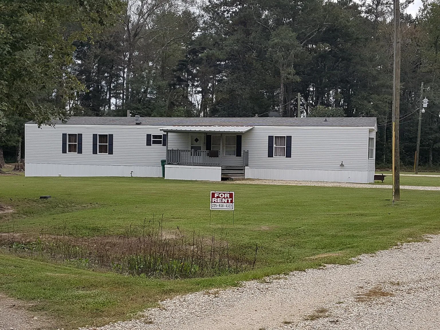 3 bed, 1280 sqft, $1,200 — Photo 1