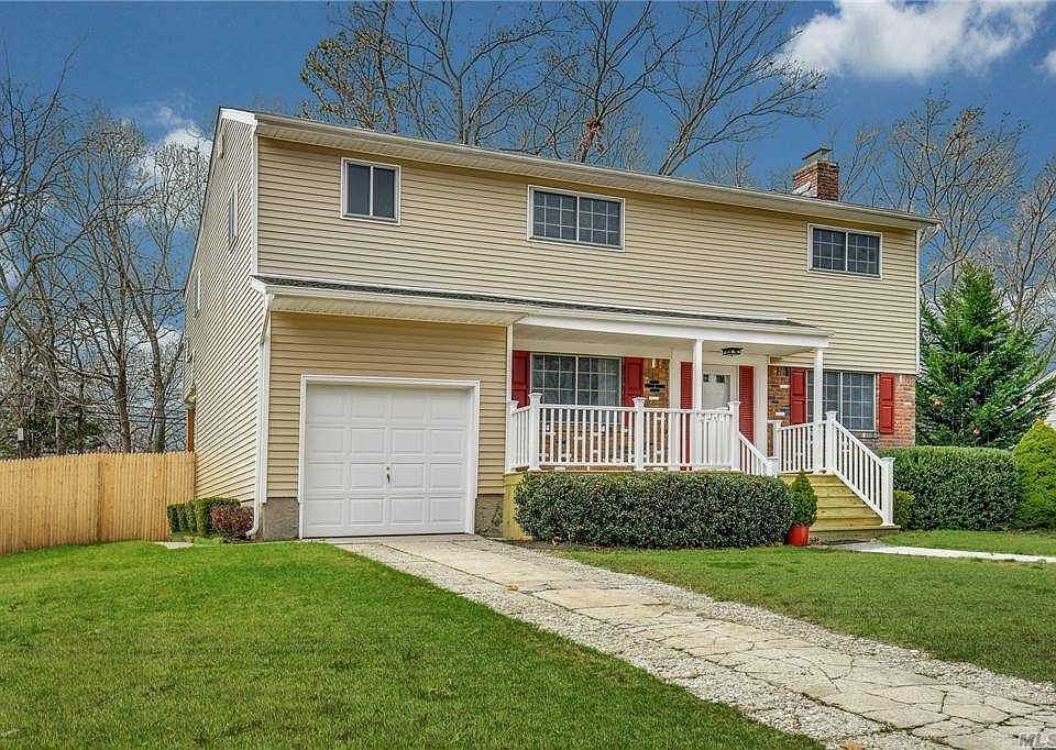 1st image of 16 Weston Ln