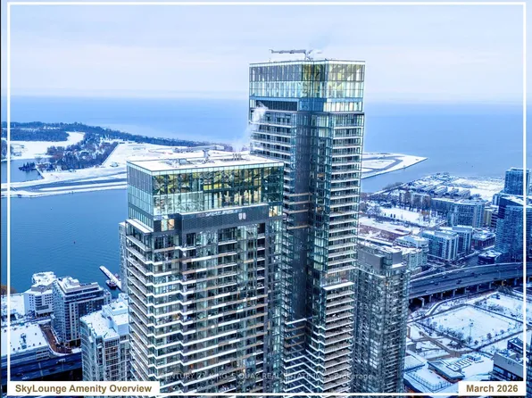 3 Concord Cityplace Way #6201, Toronto, ON M5V 0X4