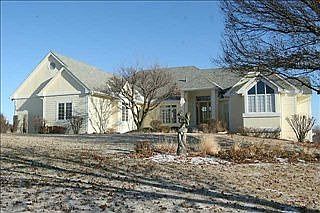 1st image of 550 SE Southfork Dr