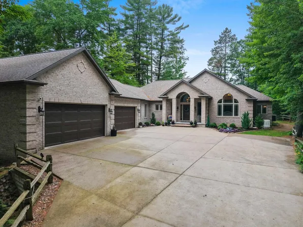 W2770 Setting Sun Rd, Keshena, WI 54135