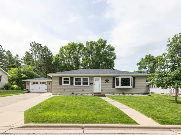 375 Monroe St, Platteville, WI 53818