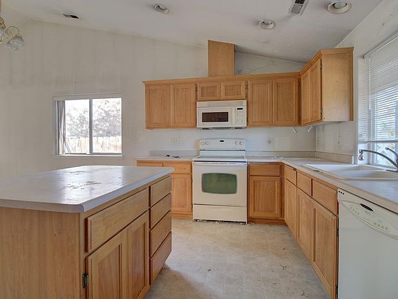4th image of 1320 Clearwater Dr Unit 12