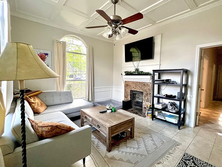 4662 Jenkins Ave — Photo 4