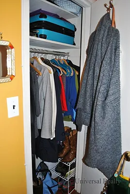 Sold by Universal Realty Group | media 9