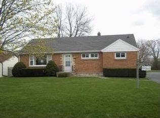 1837 N Rapids Rd, Manitowoc, WI 54220