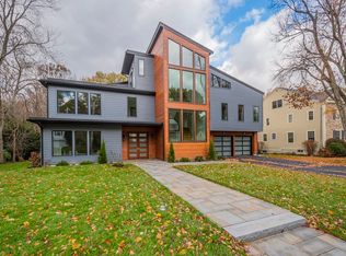 11 Sherburne Rd, Lexington, MA 02421