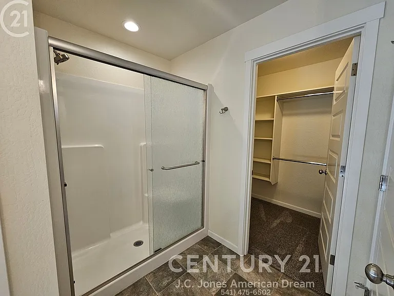 1006 SW L St — Photo 20