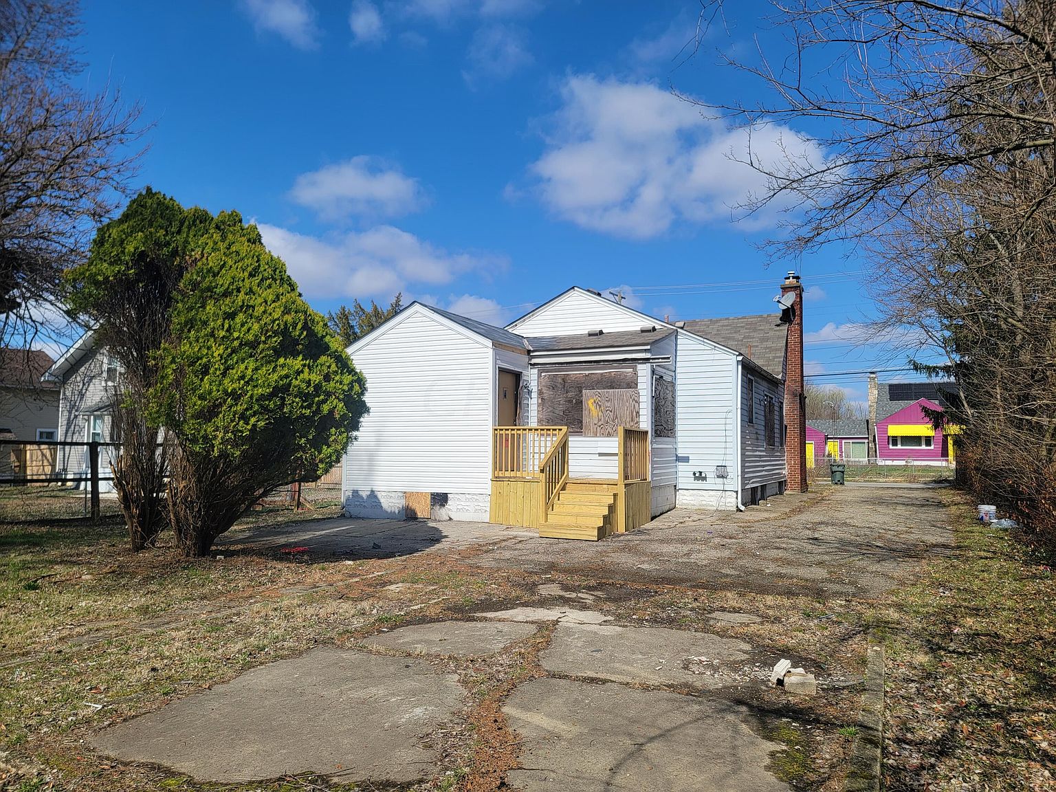 1137 Smith Rd, Columbus, OH 43207 Zillow