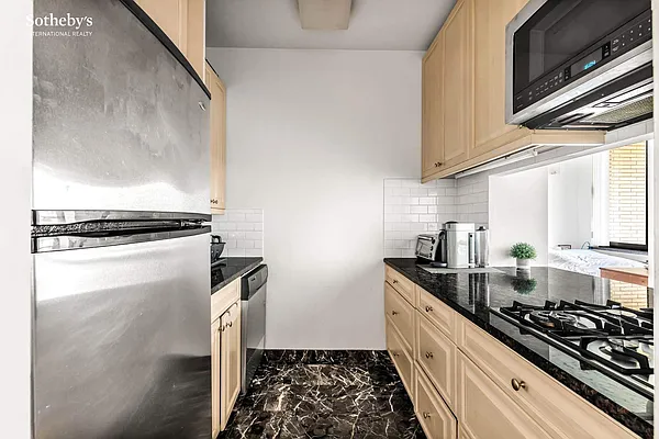 Rented by Sotheby's International Realty | media 3