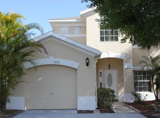 1206 Timberbend Cir, Orlando, FL 32824