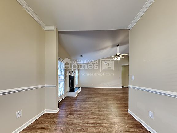 5th image of 3904 Bismarck Ct