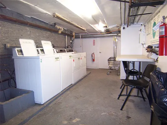 Rented by Maz Group NY | media 10