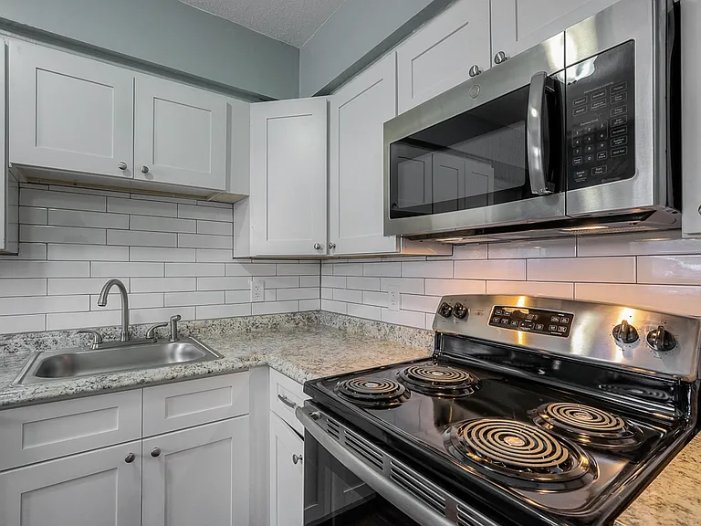 4115 Warwick Blvd #5 — Photo 10