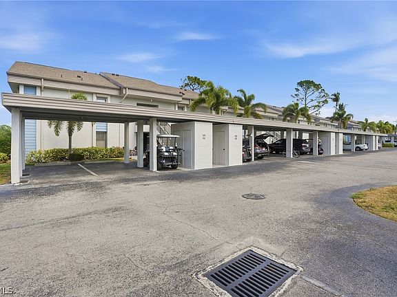 3rd image of 5765 Trailwinds Dr APT 111