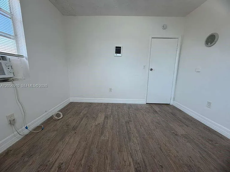 1510 NW 68th St #6 — Photo 9
