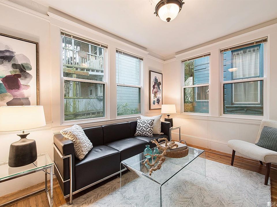 1st image of 1781 Oak St APT 2