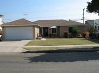 15642 Mayflower Ln, Huntington Beach, CA 92647