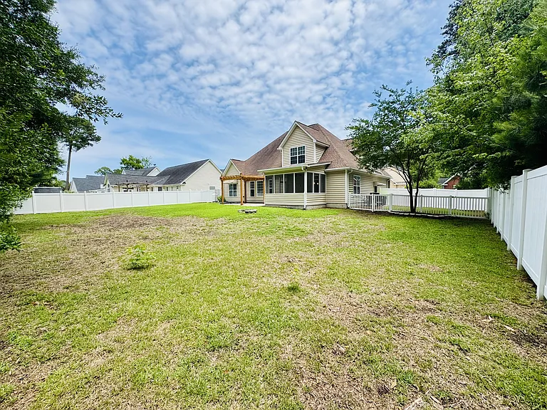 3571 Brampton Dr — Photo 21