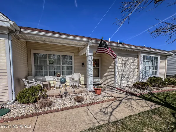 1091 B Canterbury Drive, Manchester, NJ 08759