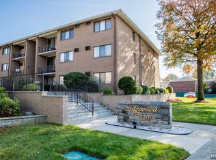 468 Liberty St APT 306, Little Ferry, NJ 07643
