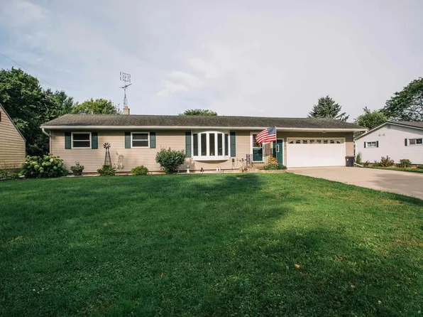301 N THOMAS STREET, Loyal, WI 54446