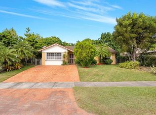 11343 SW 165th Ter, Miami, FL 33157