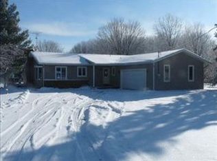 3365 13th St, Wayland, MI 49348