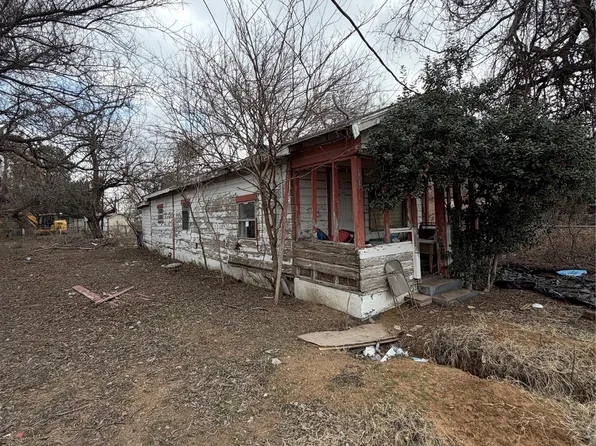 7740 Carbondale St, Dallas, TX 75216