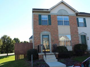 600 Cobblestone Ln, Lancaster, PA 17601