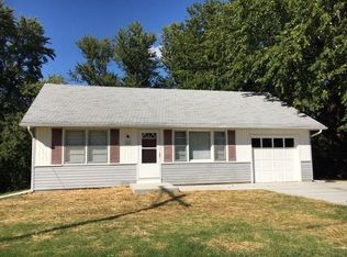 19112 E Holke Rd, Independence, MO 64057