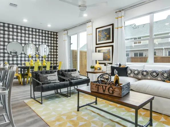 Olympia Plan, Woodbridge Townhomes