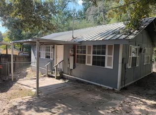 5912 Skylane Dr, Montgomery, TX 77316